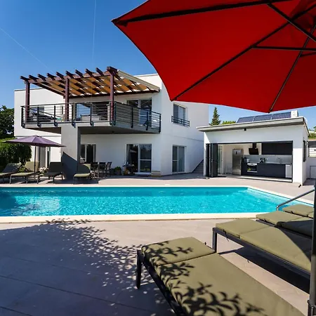 Вилла Rampada *